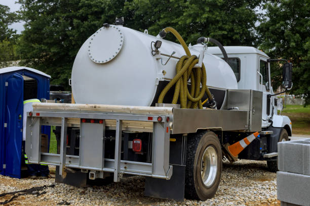 Best Portable restroom trailer rental  in Belle Haven, VA